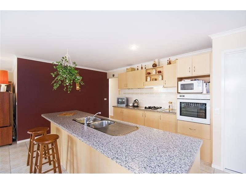 16 Silver Gum Street, Wyndham Vale VIC 3024