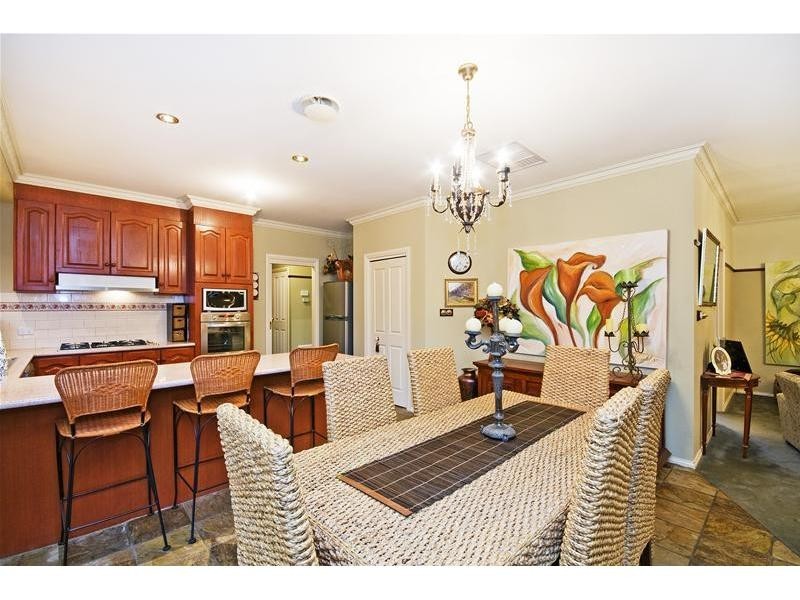 61 Wildflower Crescent, Hoppers Crossing VIC 3029