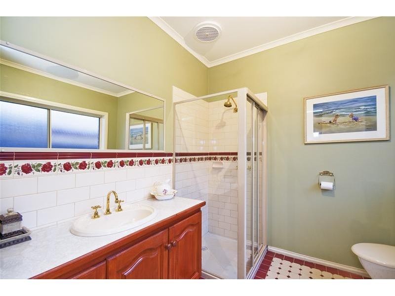 61 Wildflower Crescent, Hoppers Crossing VIC 3029