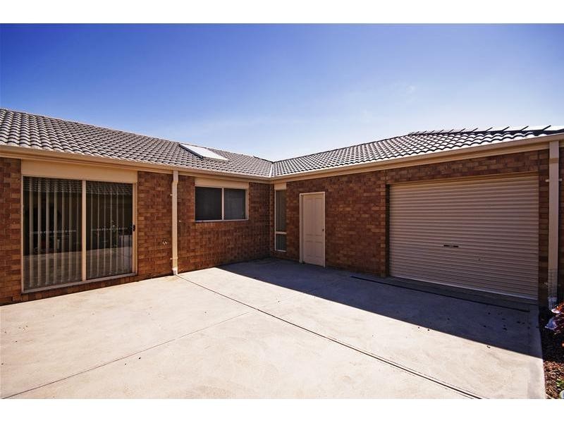 10 Pilotbird Way, Tarneit VIC 3029