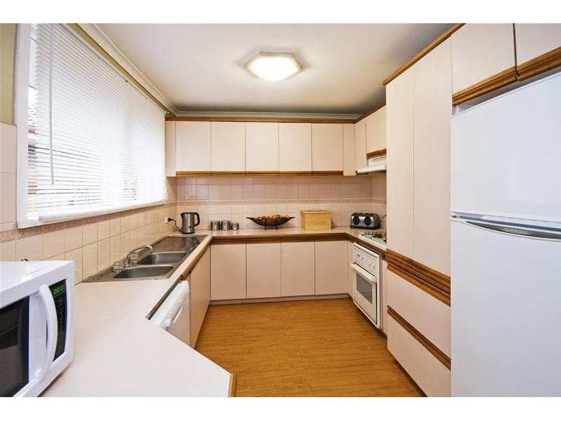 9 Stewart Drive, Werribee VIC 3030