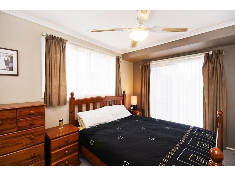 9 Stewart Drive, Werribee VIC 3030