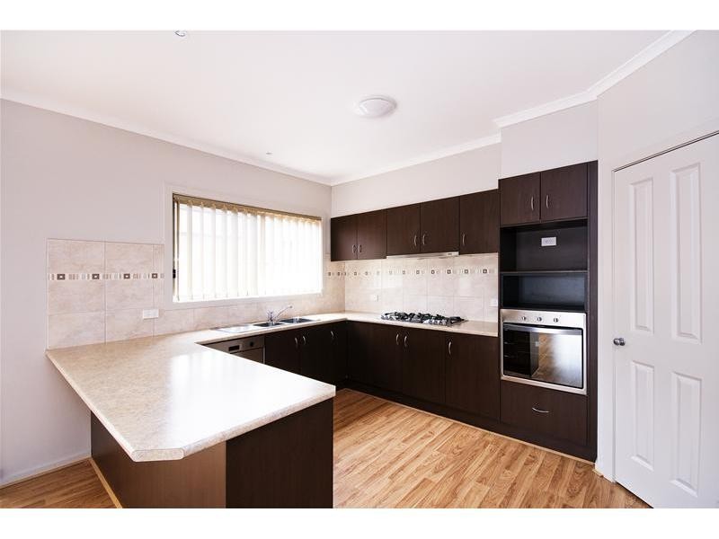 5 Lindrum Outlook, Tarneit VIC 3029