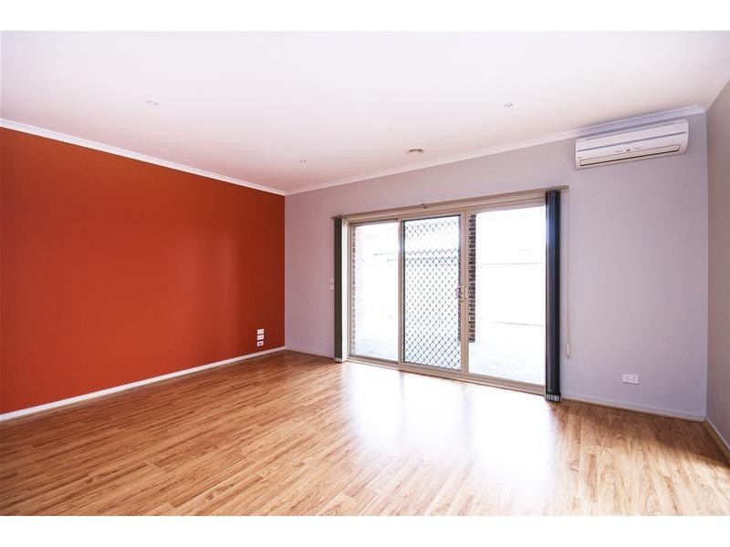 5 Lindrum Outlook, Tarneit VIC 3029