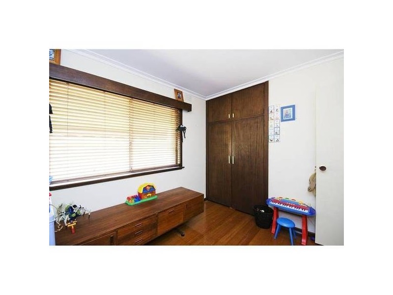 27 Sinns Avenue, Werribee VIC 3030