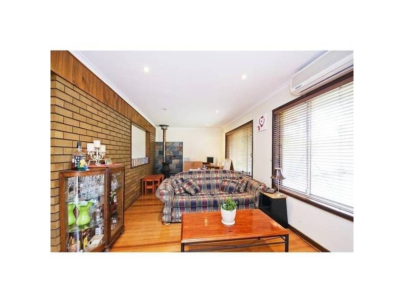 27 Sinns Avenue, Werribee VIC 3030