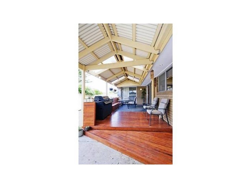 27 Sinns Avenue, Werribee VIC 3030
