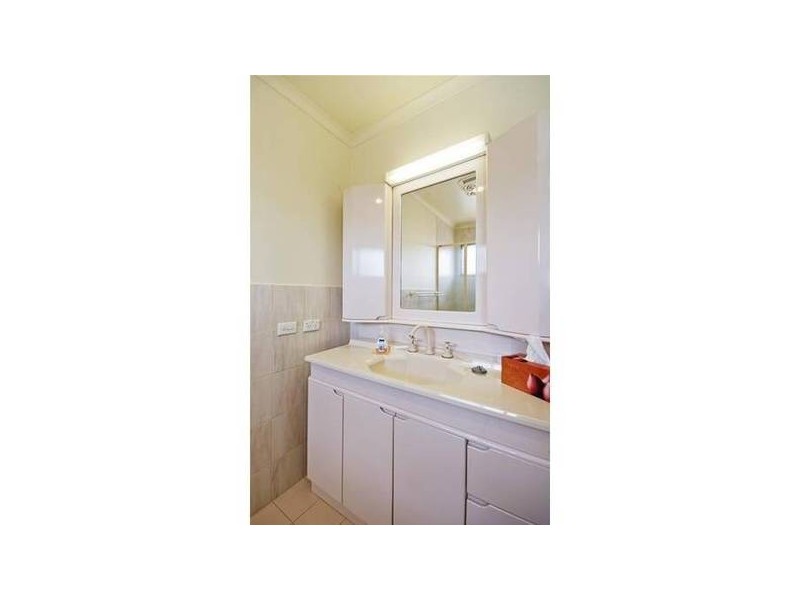 27 Sinns Avenue, Werribee VIC 3030