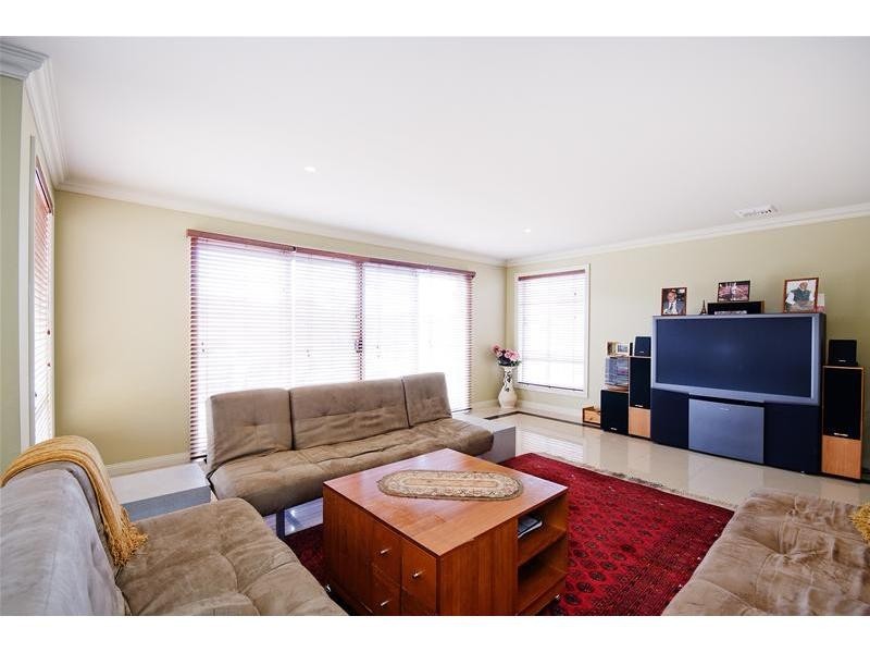 48 Baden Powell Drive, Tarneit VIC 3029