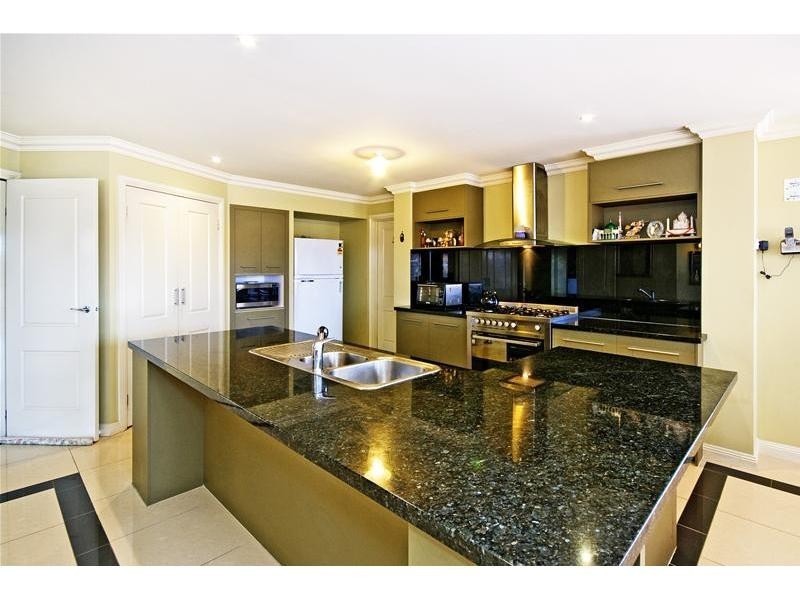 48 Baden Powell Drive, Tarneit VIC 3029