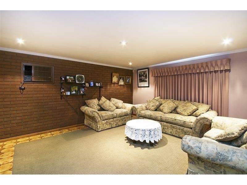 75 Greaves Street, Werribee VIC 3030