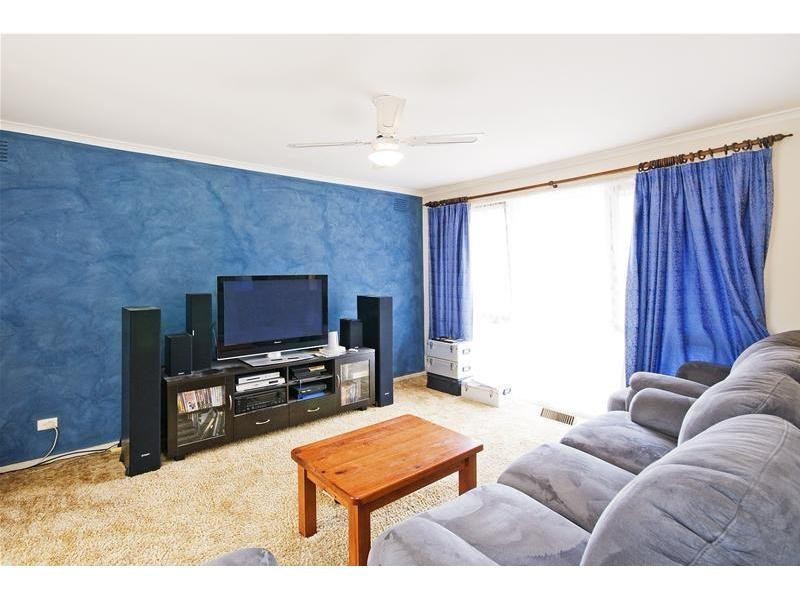 123 Cambridge Crescent, Werribee VIC 3030