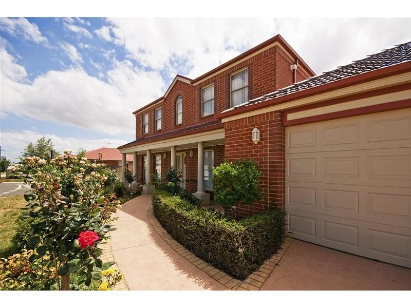 16 Linden Boulevard, Werribee VIC 3030
