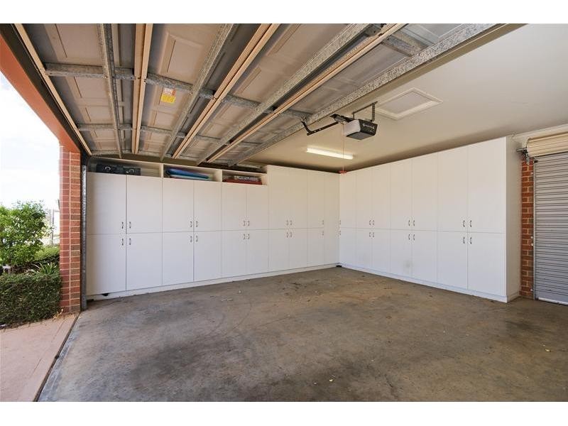 16 Linden Boulevard, Werribee VIC 3030