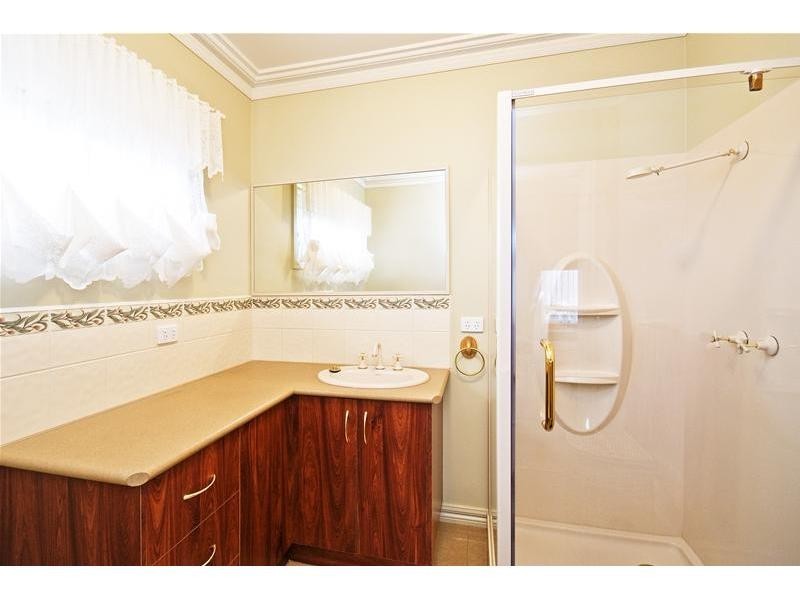 9 Liberty Court, Melton VIC 3337