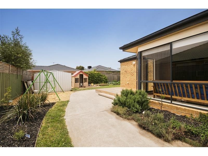 12 Conquest Drive, Werribee VIC 3030