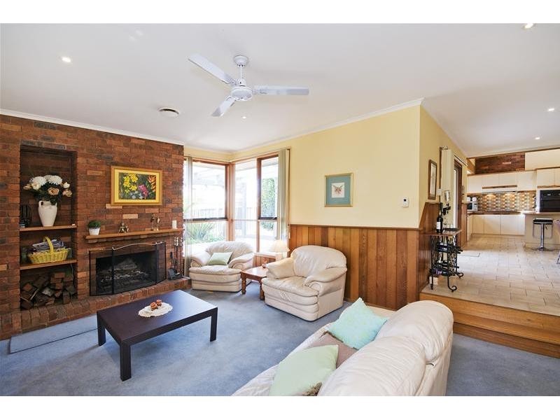 28 Redwood Drive, Hoppers Crossing VIC 3029