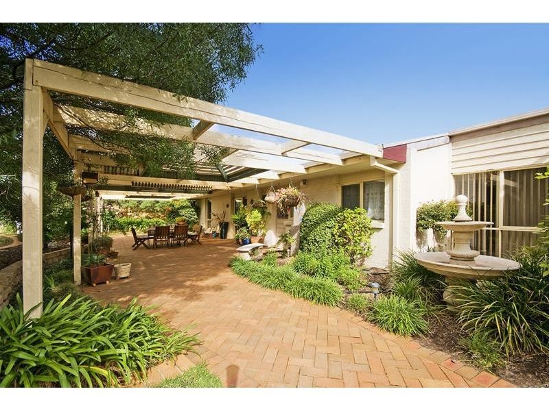 90 Hogans Road, Hoppers Crossing VIC 3029
