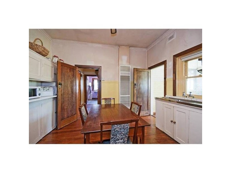 14 College Road, Werribee VIC 3030