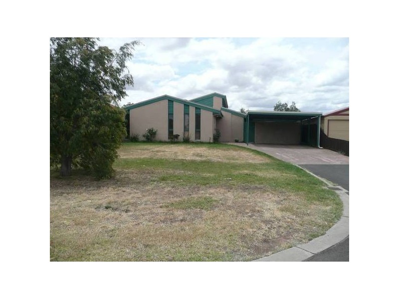 9 LENA CRT, Hoppers Crossing VIC 3029
