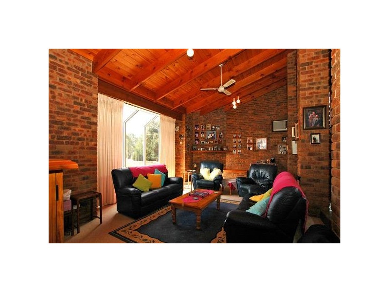 58 River Street, Little River VIC 3211