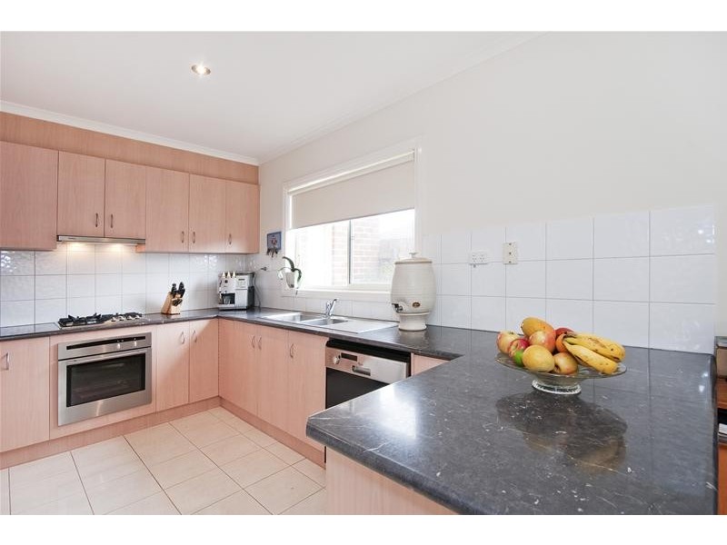 3/10 Governor Close, Tarneit VIC 3029