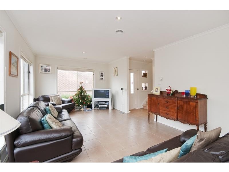 3/10 Governor Close, Tarneit VIC 3029