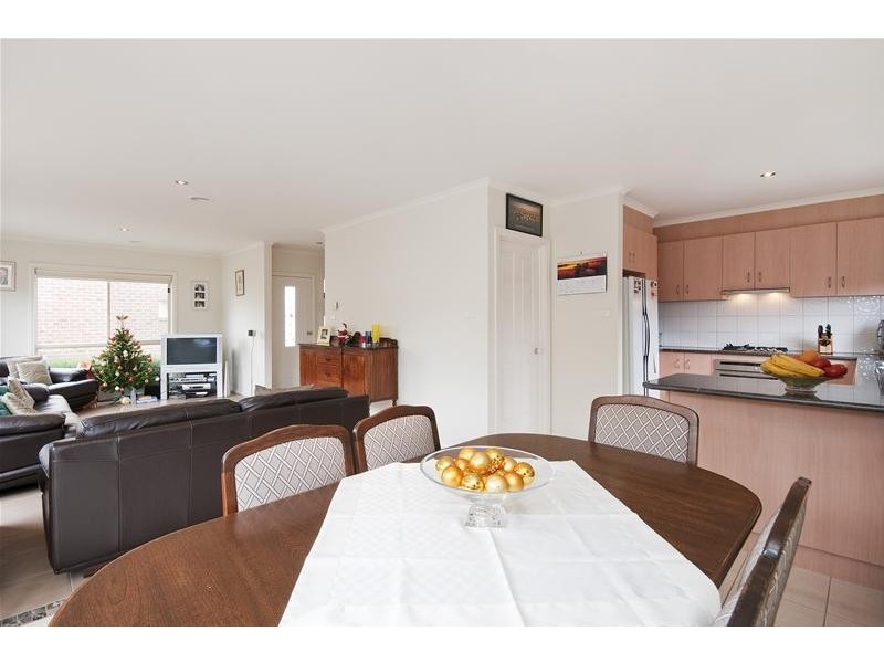 3/10 Governor Close, Tarneit VIC 3029