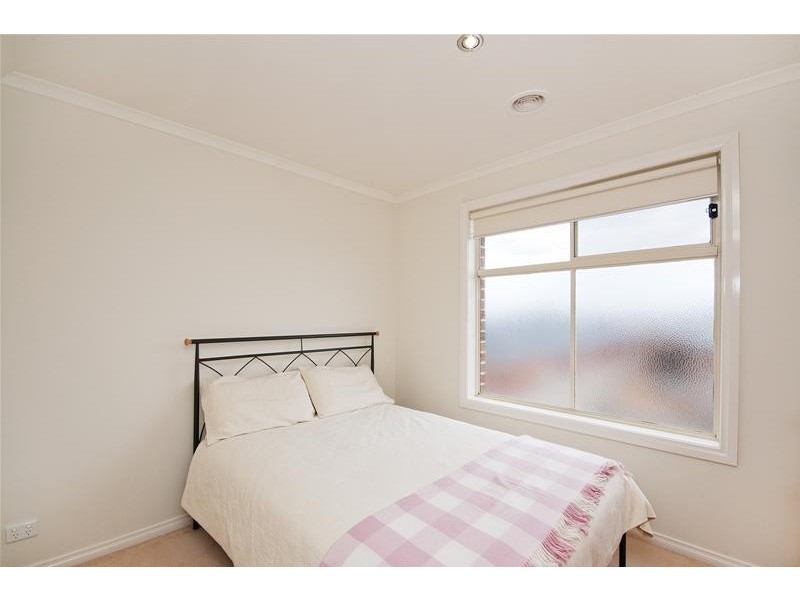 3/10 Governor Close, Tarneit VIC 3029