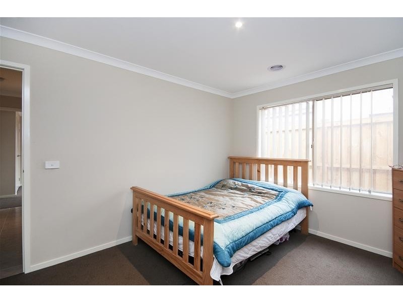 4 Cyclic Way, Tarneit VIC 3029