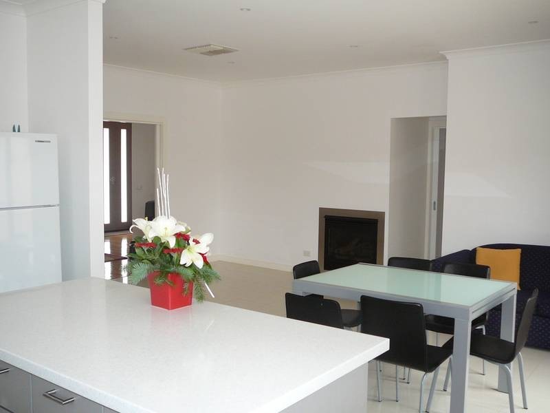 1/58 Sycamore Street, Hoppers Crossing VIC 3029