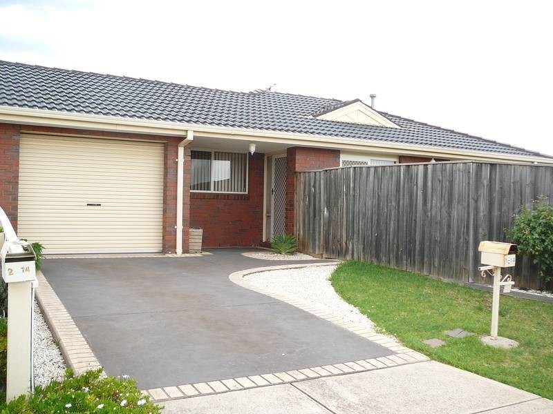 1/14 MORETON CRT,, Hoppers Crossing VIC 3029