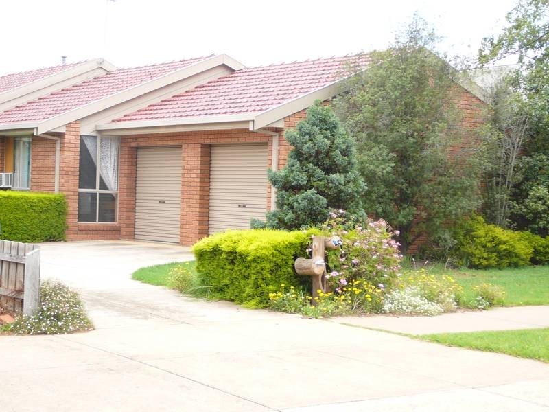 102 WATTLE AVENUE,, Werribee VIC 3030