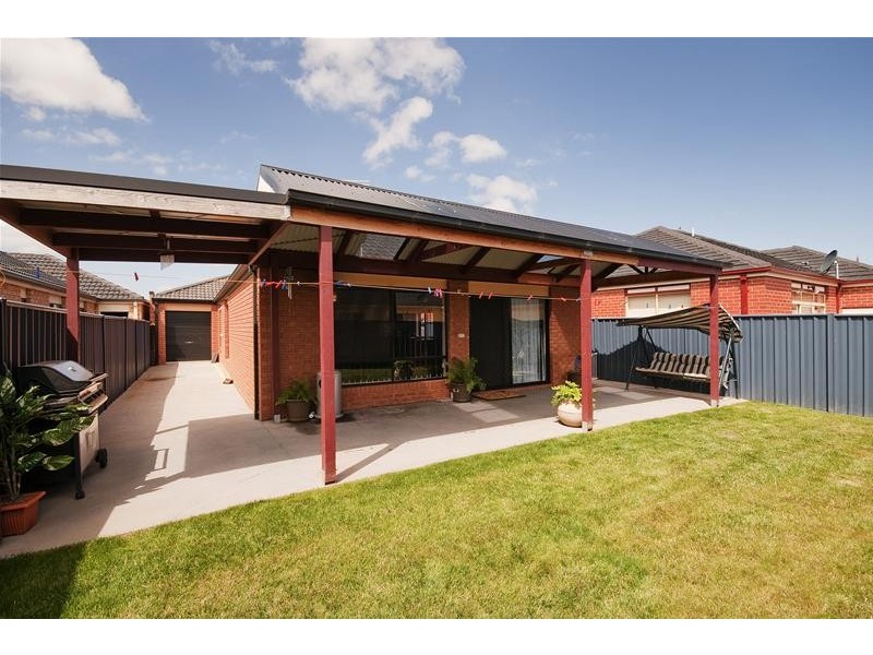 15 Bellinger Crescent, Wyndham Vale VIC 3024