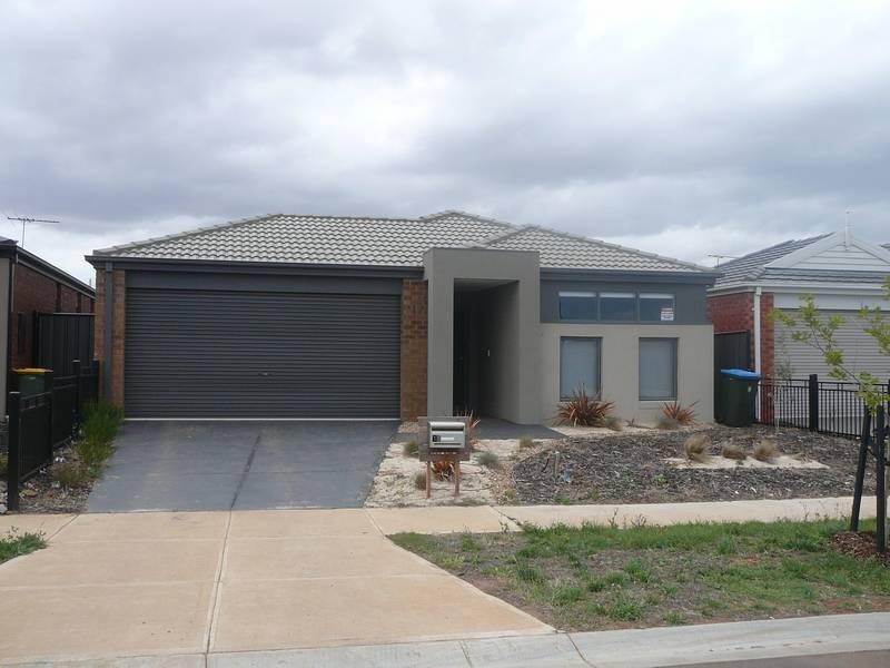 17 Inverell Parkway, Tarneit VIC 3029