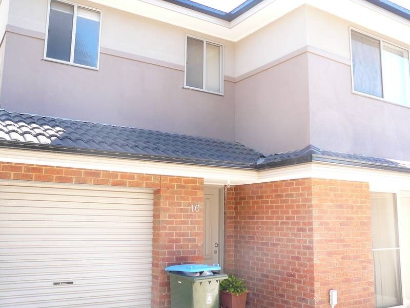 10/12 Mingos Crt, Werribee VIC 3030