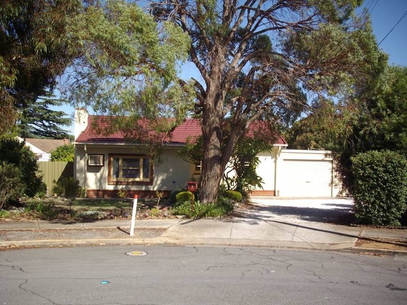 3 Birdwood Close, North Plympton SA 5037