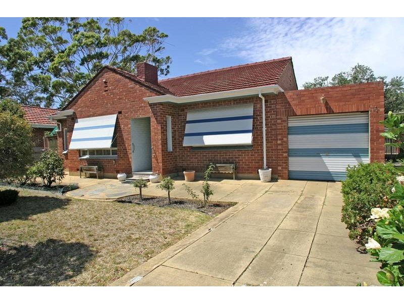 16 Dudley Avenue, North Plympton SA 5037