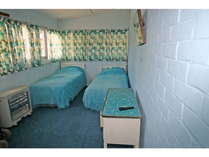 16 Dudley Avenue, North Plympton SA 5037