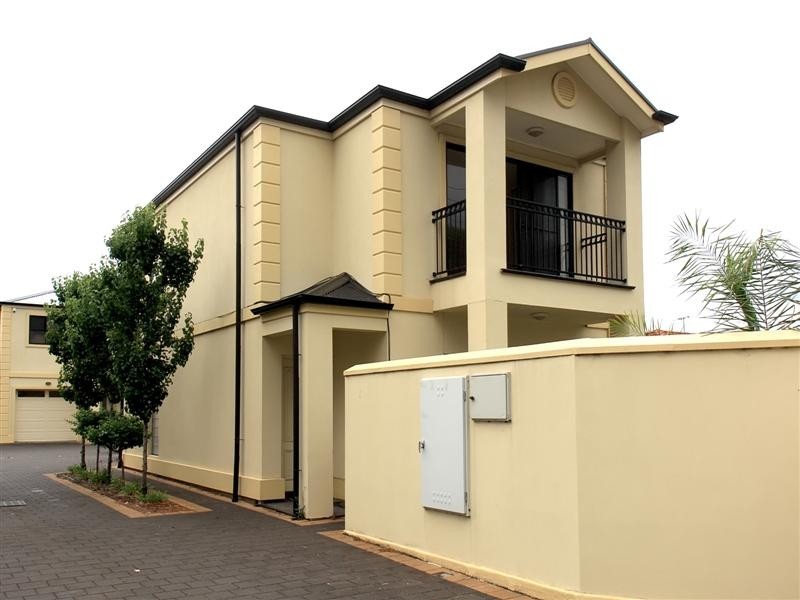 2/51 Morphett Road, Camden Park SA 5038