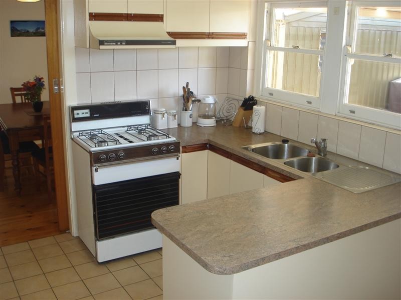 2 Moore Drive, Fulham Gardens SA 5024