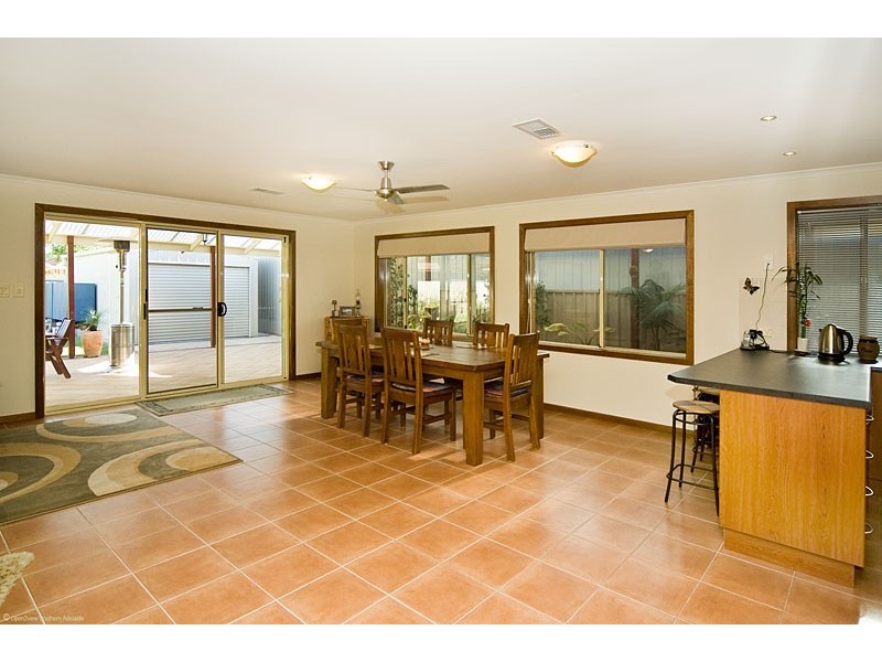 18 Byard Terrace, Mitchell Park SA 5043