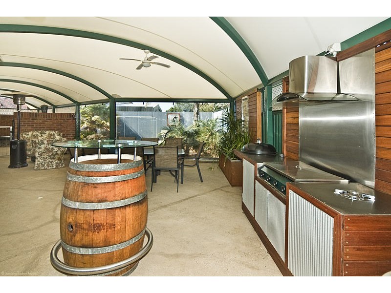 4 Myer Avenue, Plympton SA 5038