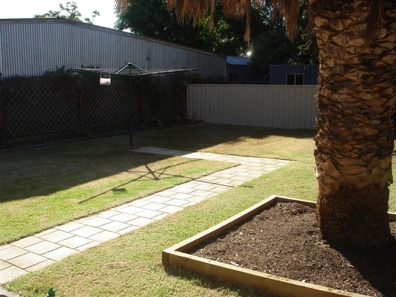 18 Elizabeth Avenue, Plympton SA 5038