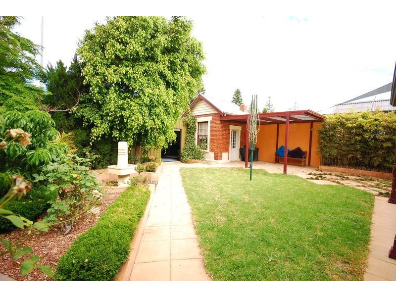 7 Mack Street, Glenelg North SA 5045
