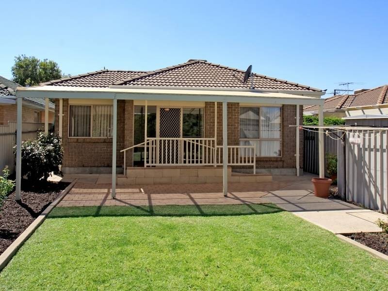 14 Rotorua Avenue, Park Holme SA 5043