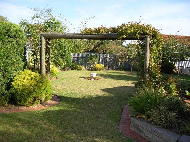 115 Raglan Avenue, South Plympton SA 5038