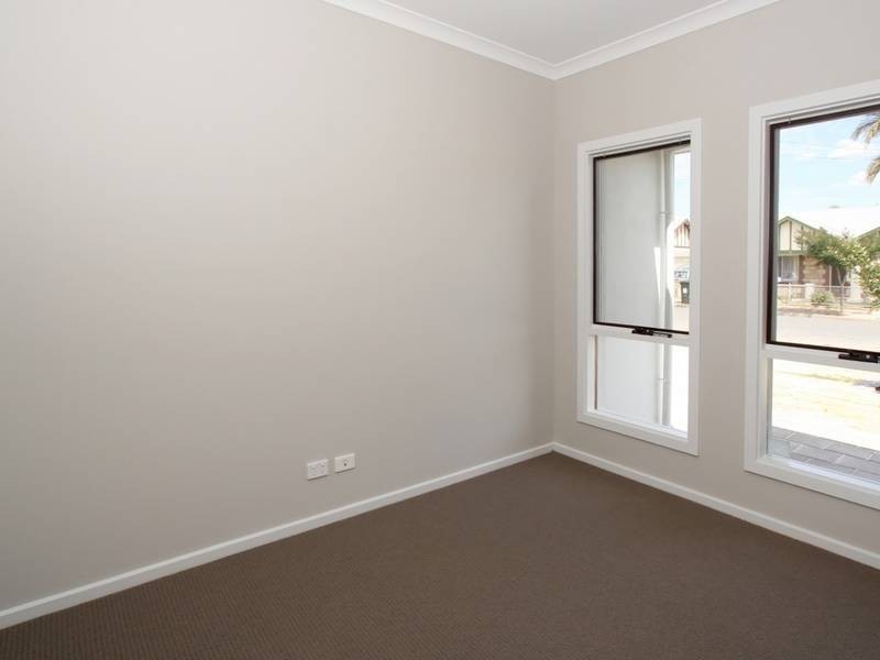 5 McEwin Avenue, North Plympton SA 5037