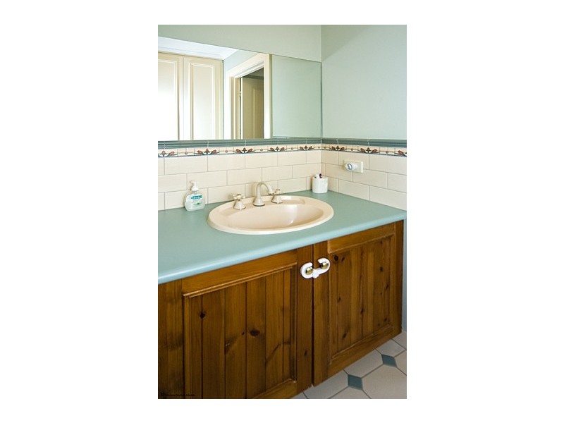 24 Eucalypt Circuit, Flagstaff Hill SA 5159