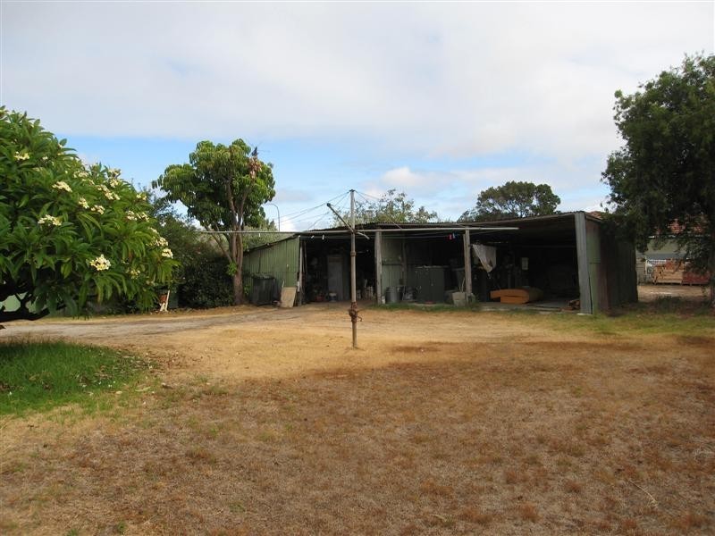 2 Alexander Avenue, Ashford SA 5035